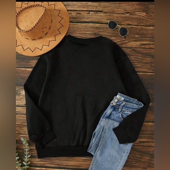 Holiday Cheer🍷! Black Holiday Sweatshirt - Picture 2 of 4